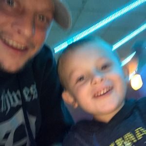 Meet your Posher, Jason